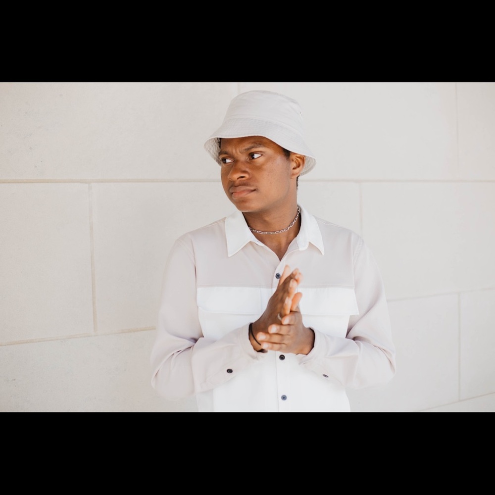 Meet your Posher, Joshus